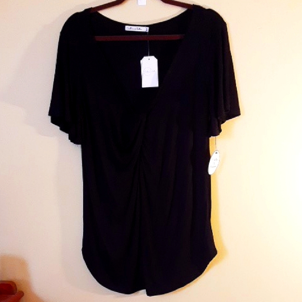 Twist. And Flair Top